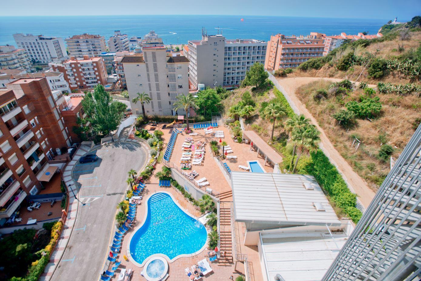 Hotel Oasis Park Splash Calella Exterior photo